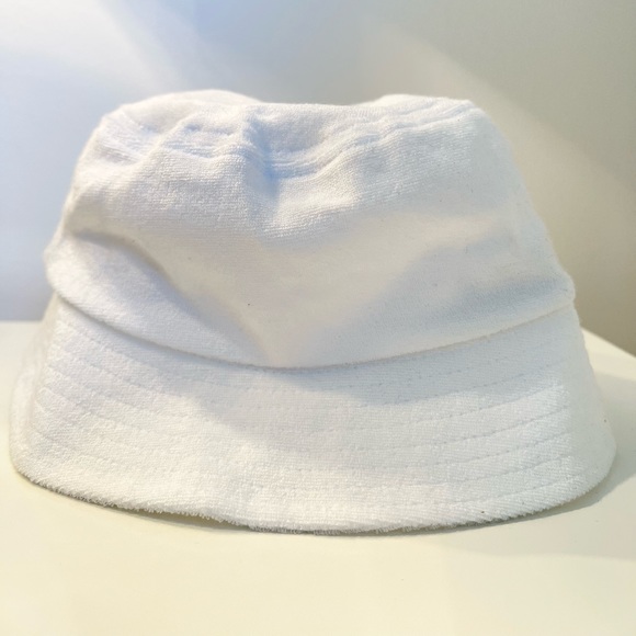 *NEW* Heineken Terry Cloth Bucket Hat - Picture 2 of 3